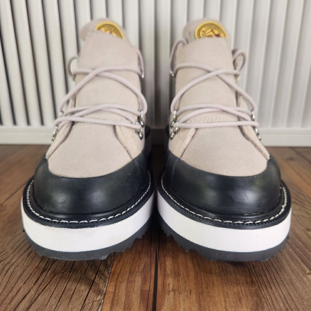 Converse Mountain Club Boots Women's Sz 9 Beige Suede Leather Hiking Ankle Shoes - Picture 2 of 10